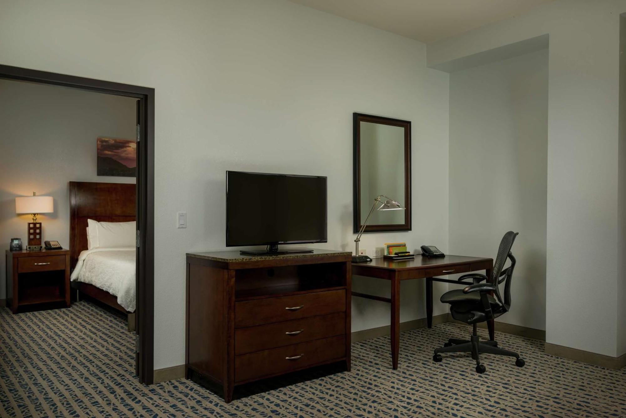 Hilton Garden Inn Phoenix Airport North Zewnętrze zdjęcie